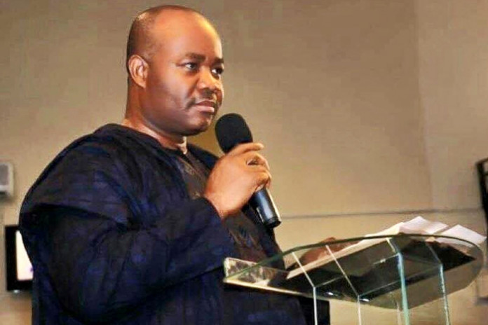 BREAKING: Heavily-armed Security Men Invade Abuja Home of Ex-Governor Akpabio’s Aide