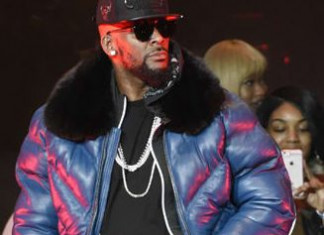 R. Kelly Cancels Multiple Shows Amid Allegations He Is Running A 'Cult'