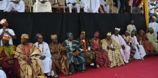 Ajimobi installs 21 new kings for Ibadan