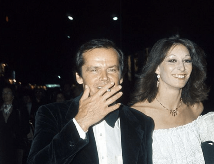 Anjelica-Huston-and-Jack-Nicholson The Most Volatile Celebrity Relationships of All Time