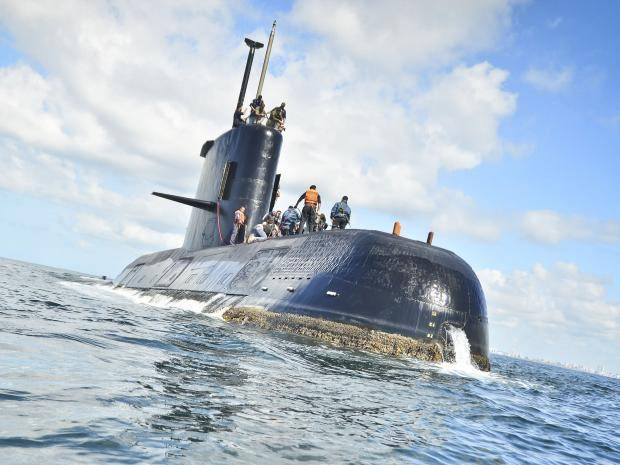 Missing submarine: Argentina dismisses admiral