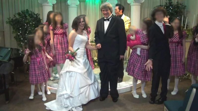 David and Louise Turpin Fed Kids Shocking! Couple locked up 13 children, fed them once a day, bathed twice a year