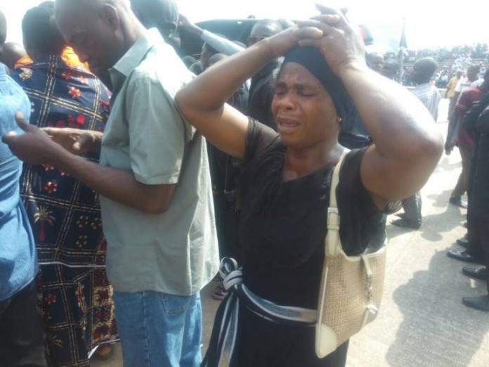 Mass burial in Benue 2 PHOTOS: Benue bids bye to loved ones hacked down by suspected herdsmen