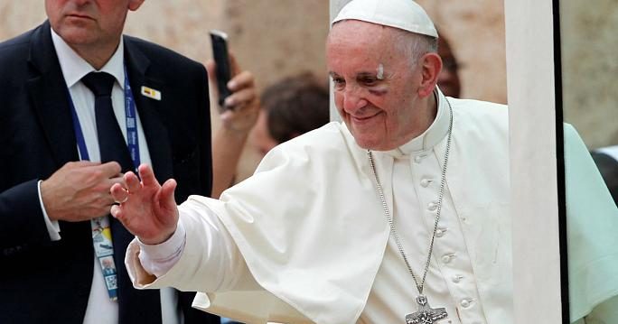 Sex scandals dominate Pope’s visit to Chile
