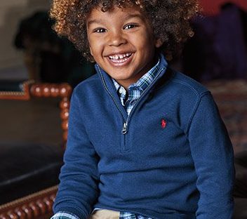 child dressed up in sweater, socks Harmattan: Why you must protect children from cold –Paediatrician