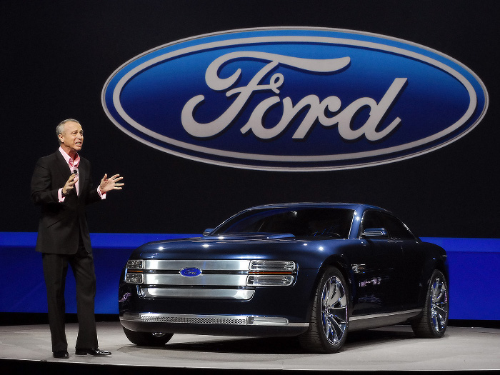 Ford recalls 1.3m vehicles over loose bolts