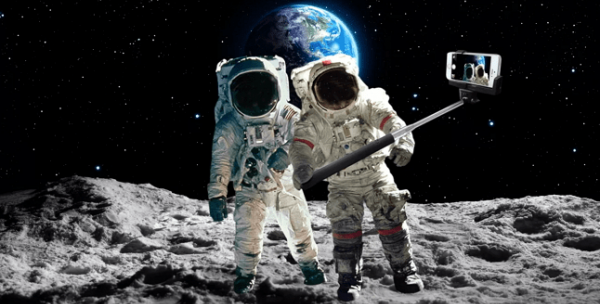 Russia, U.S. plan joint test flight to Moon