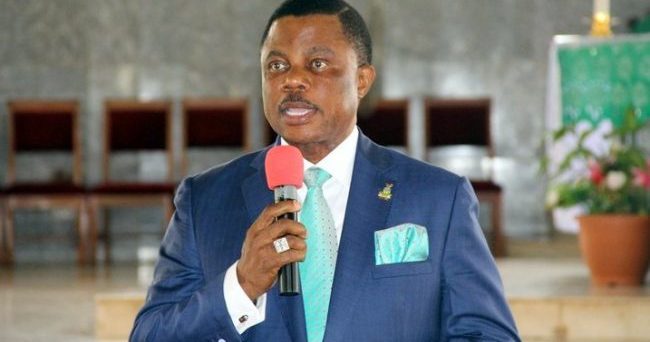 Anambra: Obiano swears in new commissioners, special advisers