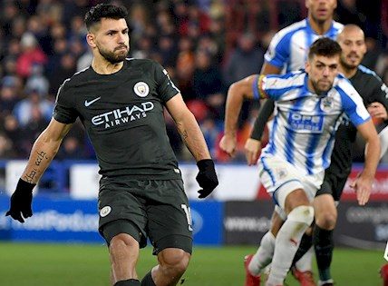 Aguero hat-trick as free-scoring City rout Huddersfield