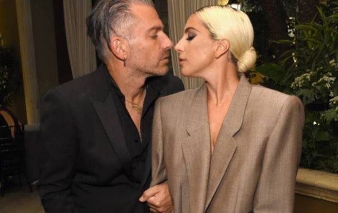 F6EAE9EE-0DE5-4FFF-8C80-05A09B2125F7 Lady Gaga gets engaged to Christian Carino, displays her pink diamond ring