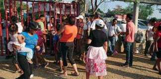 Migrant caravan: Girl dies in custody after crossing US-Mexico border