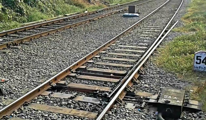 Man commits suicide on FCT railway track Man commits suicide on FCT railway track