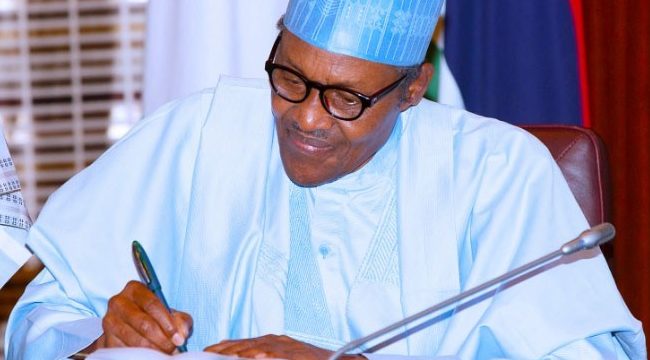 Nigerians Chide Buhari As He Commences 2nd Tenure Without Inaugural Speech