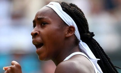 School Girl Gauff Flogs Venus in Wimbledon