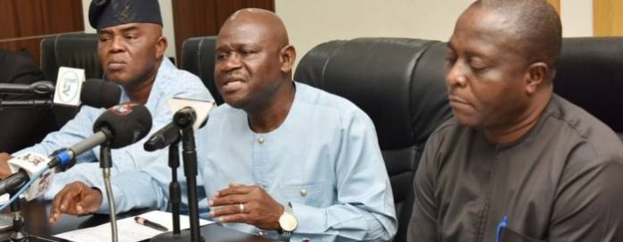 Lagos Cracks Down on Illegal Trading and Shanties TNE Lagos Cracks Down on Illegal Trading, Shanties Along Lagos-Badagry, Oshodi-Abule Egba Corridors