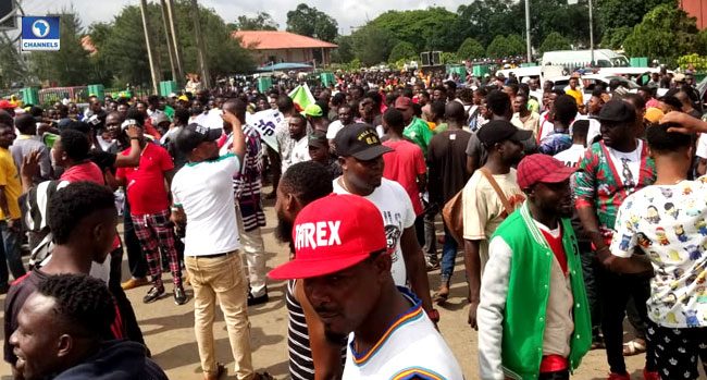 Edo Youths Protest Against Move To Shut Down Assembly