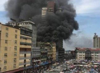 BREAKING: Another Building On Fire In Lagos