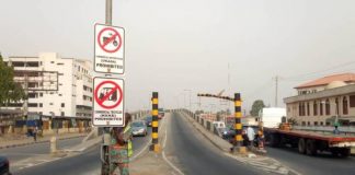 Lagos Installs 2,000 Okada, Tricycle Restriction Signs On Highways and Bridges