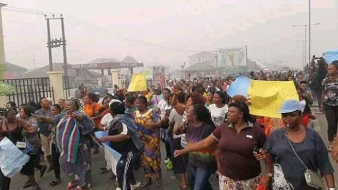 WhatsApp-Image-2020-02-14-at-10.14.48 Protests Rock Bayelsa, PDP Secretariat, Others Attacked