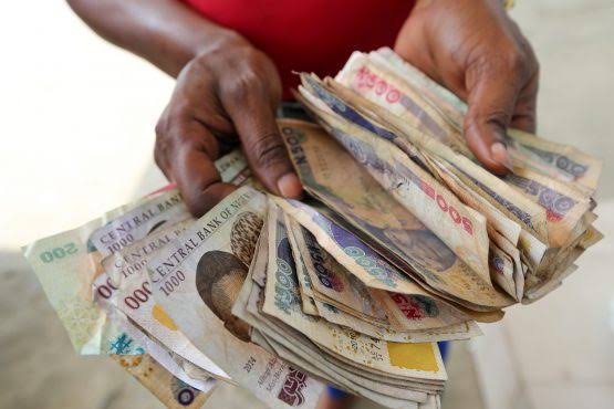 Naira Depreciates To N1,415/$ In Parallel Market