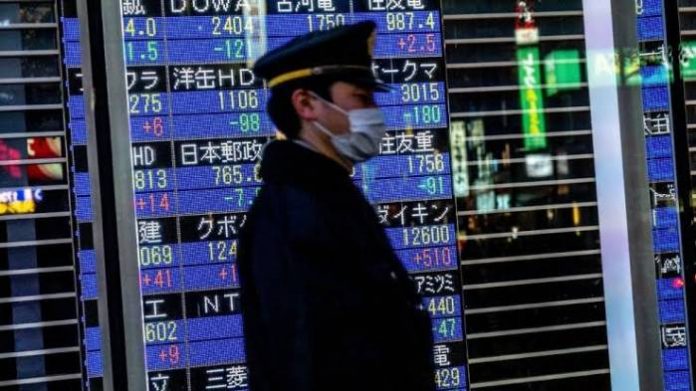 images (21) Stocks Fall As Nations Take Coronavirus Action