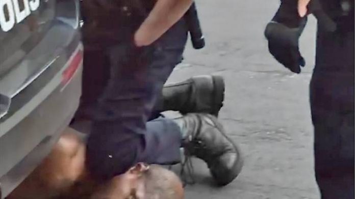images (1) FBI To Investigate Death Of Black Man In Minnesota After Arrest