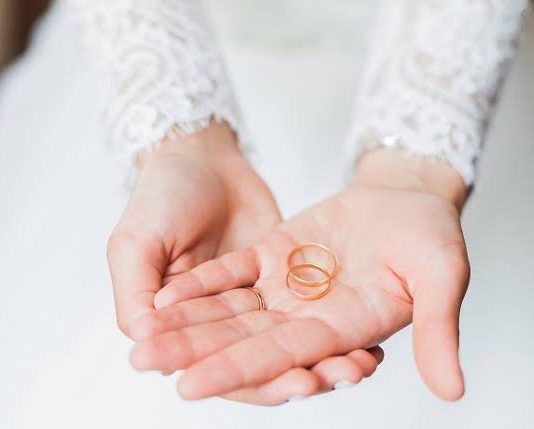 10 Obvious Signs That Tell Your Girlfriend Is The One You Should Marry