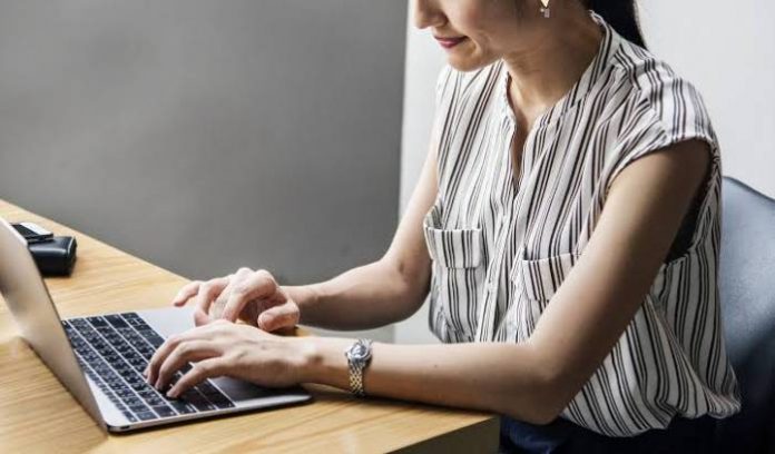 images (48) Japan Sees Surge In Online Banking Thefts