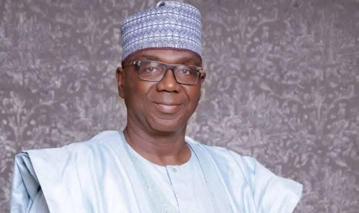 AbdulRazaq Swears In 16 New Perm Secs, Harps On Prudence, Team Work