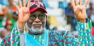 Ondo 2020: Jimoh Ibrahim Dumps PDP, Donates 20 Campaign Vehicles To Akeredolu