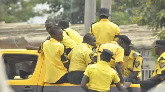 images (12) Kano Traffic Agency Bans Long Vehicles From Offloading Goods During The Day