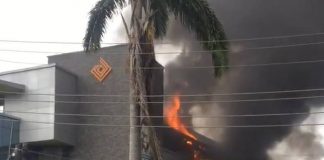 Access Bank Building In Lagos On Fire
