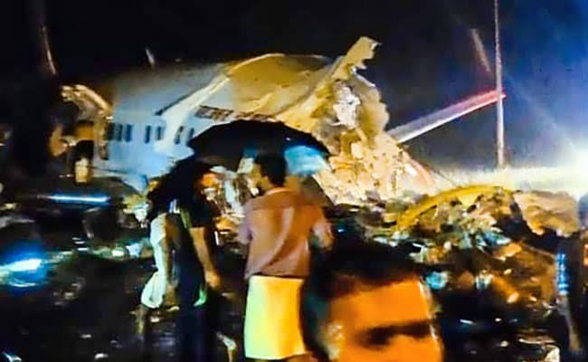 BREAKING: Air India Plane breaks In Two At Calicut Runway