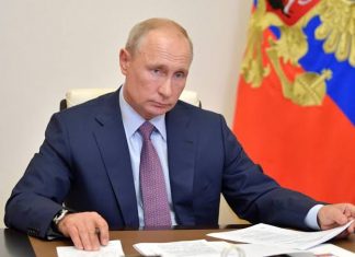 Russia Approves World's First COVID-19 Vaccine