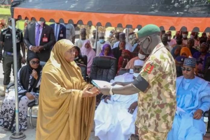 breaking-gov-zulum-donates-house-n20m-to-widow-kids-of-late-col-bako