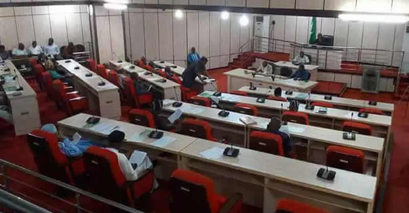 Benue Assembly Suspend LG Chairman Over Misconduct, Abuse