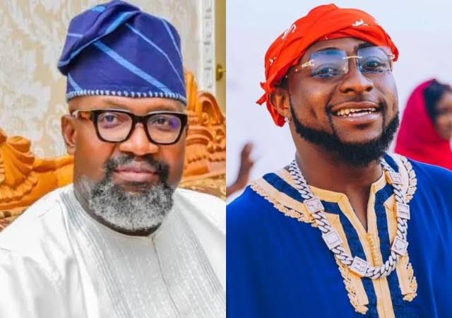 Davido Mocks Cousin For Showcasing 2.2 GPA