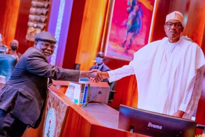 Swearing-in-of-Justice-Olukayode