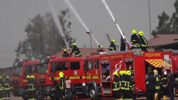 Kano Fire Service Retrieves Dead Man From Diesel Tank