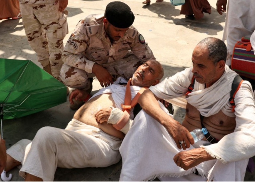 Hajj Death Toll Passes 900 After Temperatures Soared The Next Edition