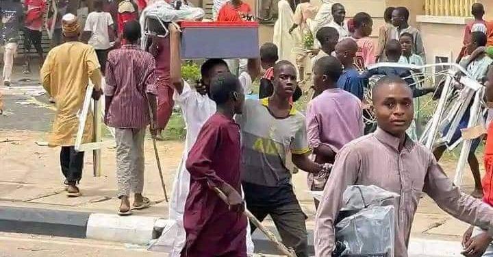 4 Gunned Down At Borno Filling Station