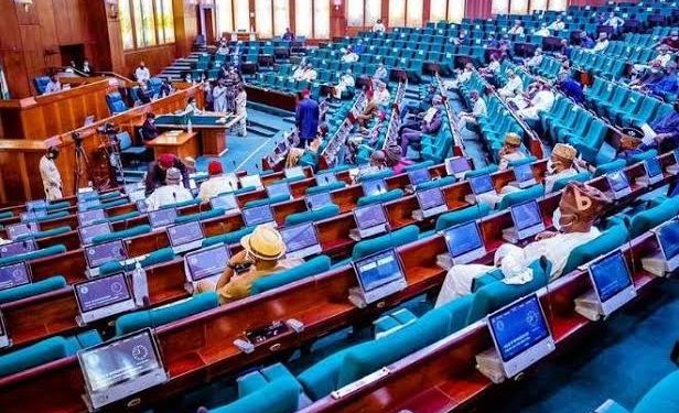 Reps dissolve oil, gas probe panel